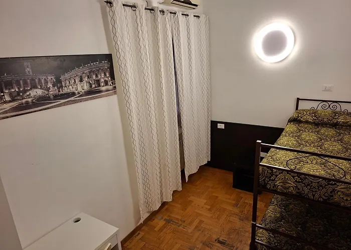 Ogbay Backpackers Haven Hostel